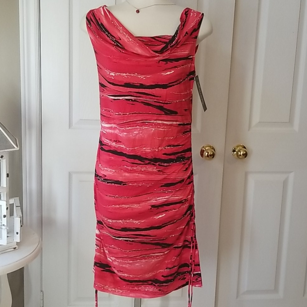 BNWT Simon Chang Dress
